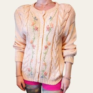 🌸Vintage 80s Floral Cardigan